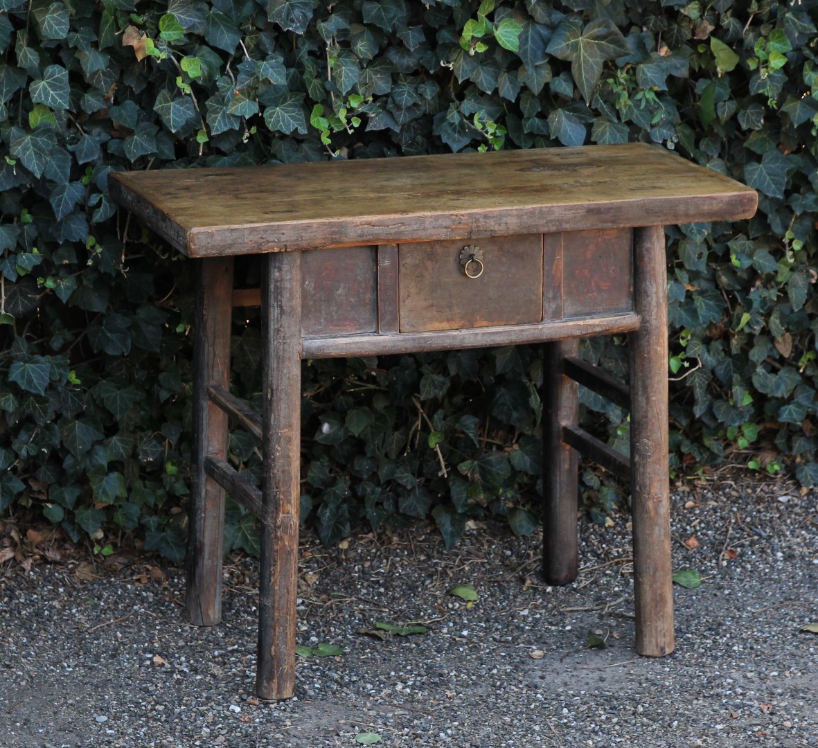 antiker-wandtisch